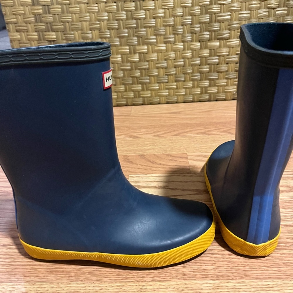Kids Hunter Rain/Snow boots sz 1